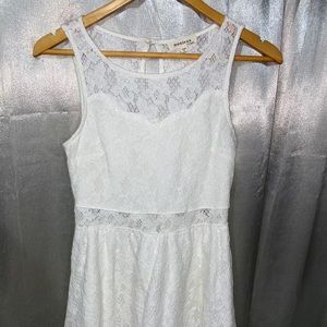 short lace dress